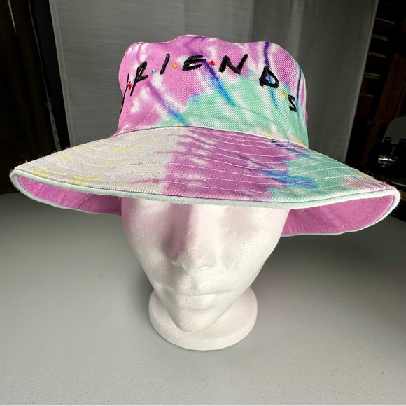 Friends Television Show MAD Engine Pink/Tie Dyed Reversible Bucket Hat - Picture 6 of 8